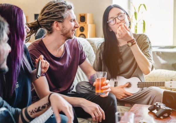 Fumo passivo di cannabis: effetti nocivi e risultati nei test antidroga