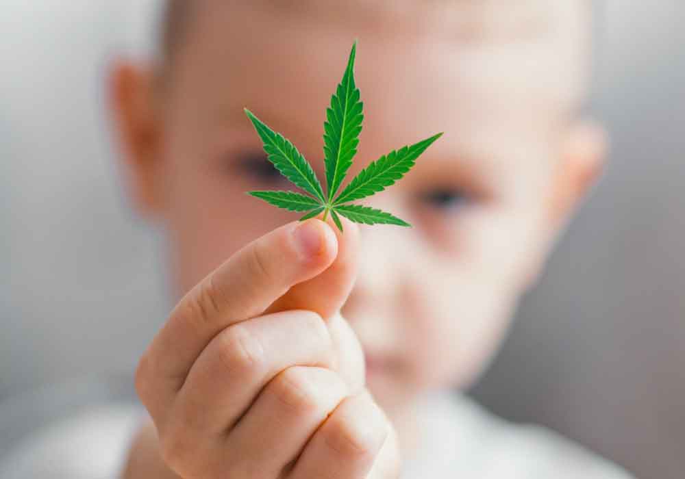 Legalizzazione della marijuana: le conseguenze sul consumo nei giovanissimi